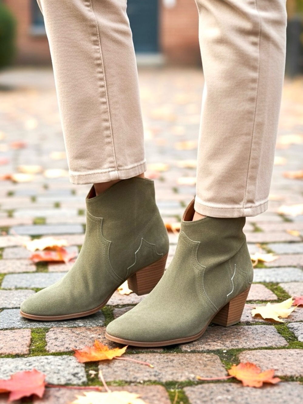 Isabel Marant Dicker Olive Suede Heeled Boho Western Fall Ankle Booties Size 9